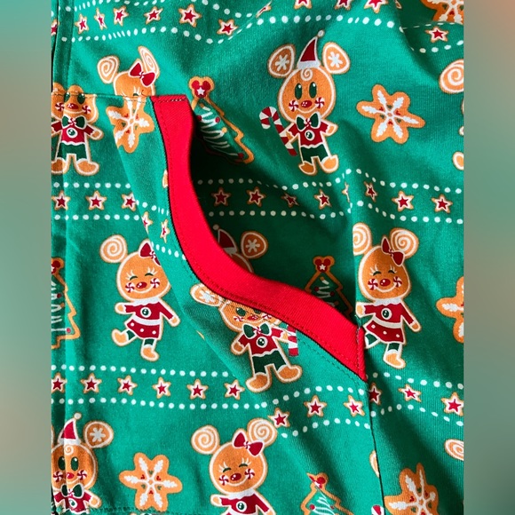 Disney Christmas Adult Coverall~Disney Christmas Pajamas Medium~Adult Onesie - Picture 5 of 8